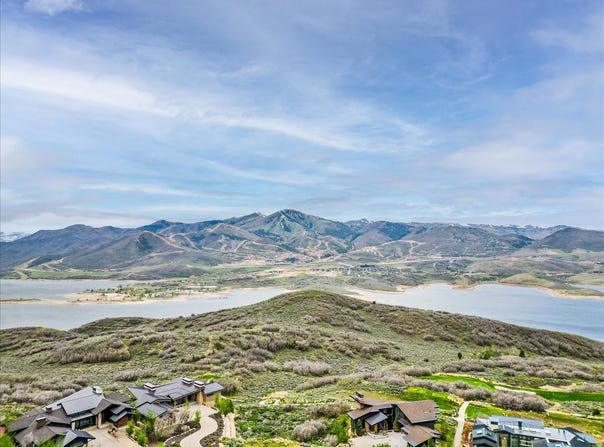 1155 E LASSO Trl, Hideout, UT 84036