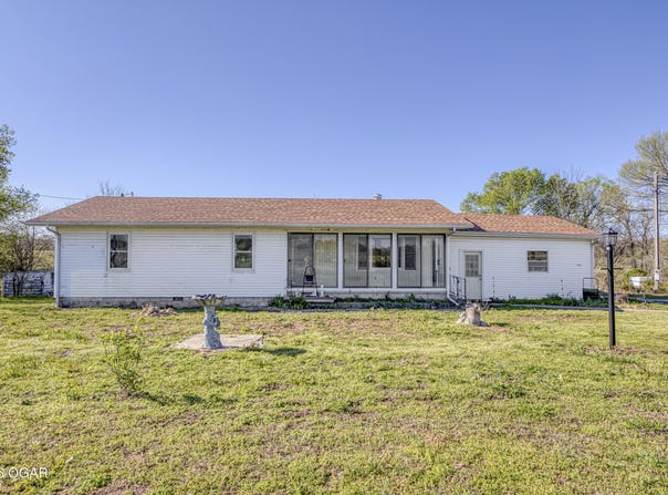 16477 Highway MM, Neosho, MO 64850