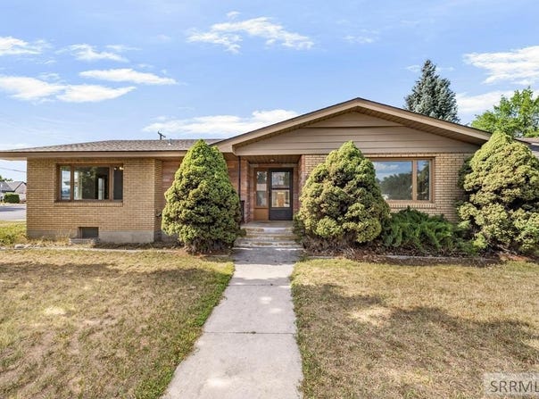 1486 E 16th Street, Idaho Falls, ID 83404