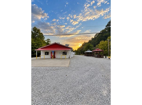 56 Ky Rt. 850, David, KY 41616