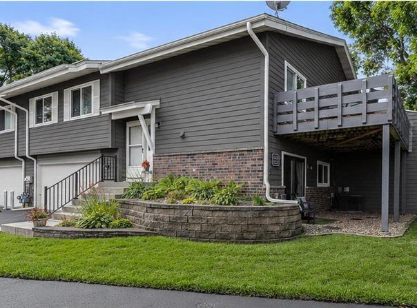 11123 Xavier Circle, Bloomington, MN 55437