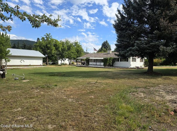 43 Luoma St, Kingston, ID 83839