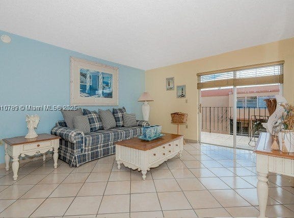 1890 W 56th St, Hialeah, FL 33012
