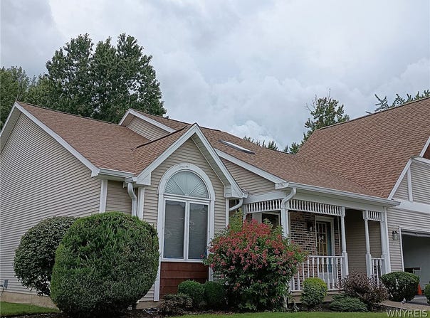 59 Spicebush Lane, Buffalo, NY 14221