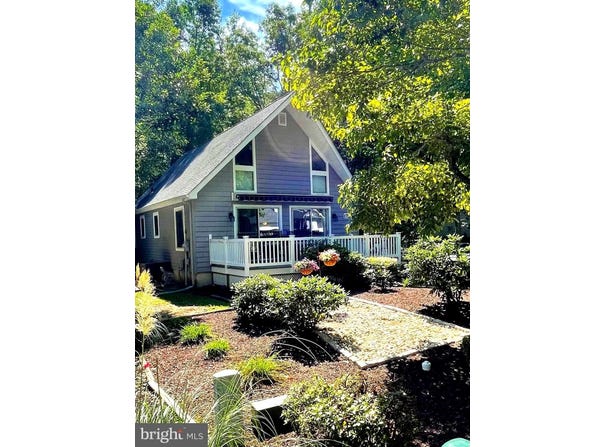 17 KING RICHARD Road, OCEAN PINES, MD 21811