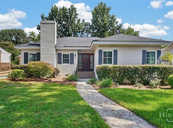 30 E 60th Street, Savannah, GA 31405