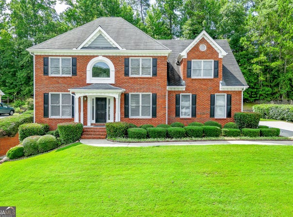 4102 Trotters Way Drive, Snellville, GA 30039