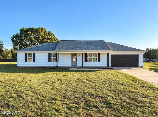 22 Sandy Drive, Jackson, TN 38301