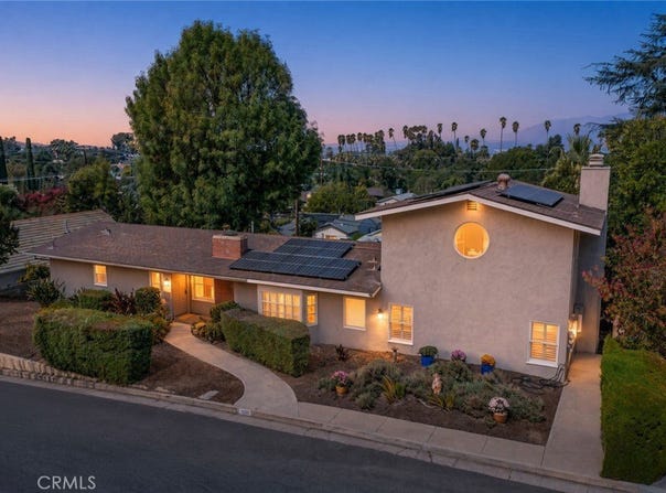 1020 La Cresta, Redlands, CA 92373