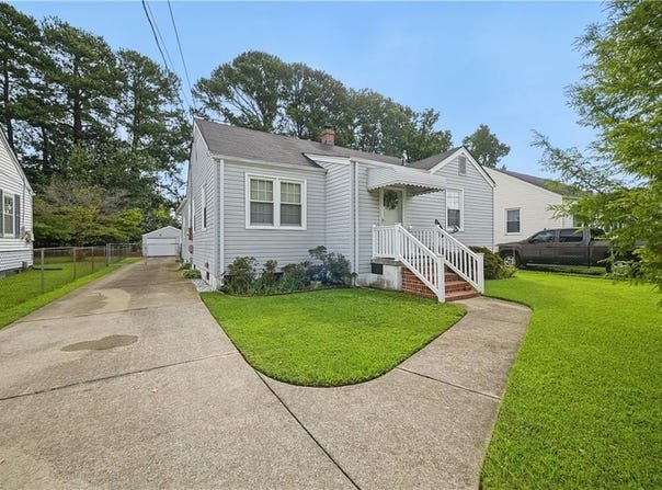 1514 Myrtle Avenue, Chesapeake, VA 23325