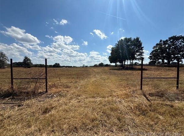 30 E 417 Lane, Salina, OK 74365