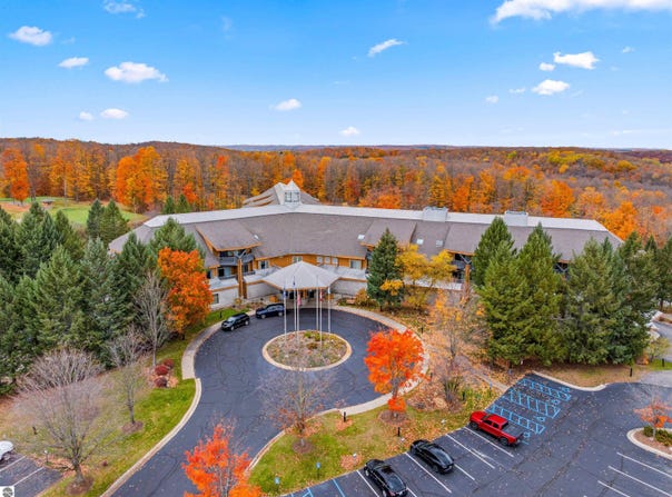 2400 Troon S, Bellaire, MI 49615