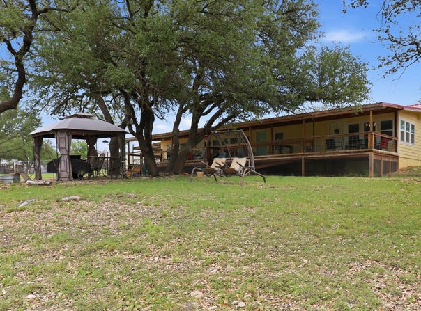 200 Wheat Circle, Blackwell, TX 79506