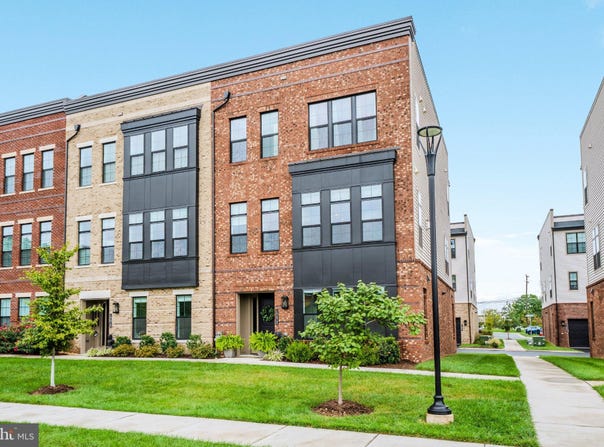 19820 BODMER Drive, ASHBURN, VA 20147