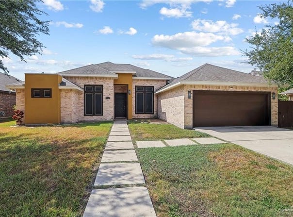 3901 Falcon Drive, Mission, TX 78572