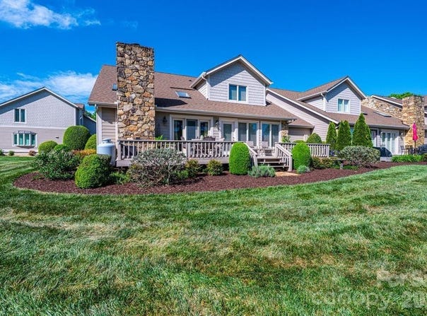3725 Rock Bridge Drive NE, Conover, NC 28613
