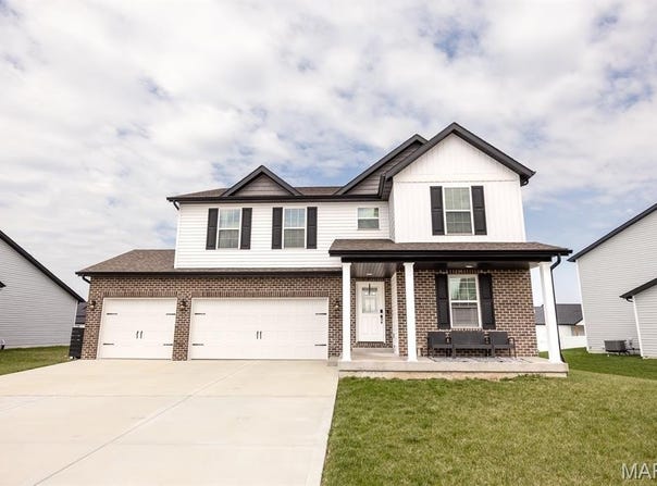 3521 Chippewa Drive, Belleville, IL 62221