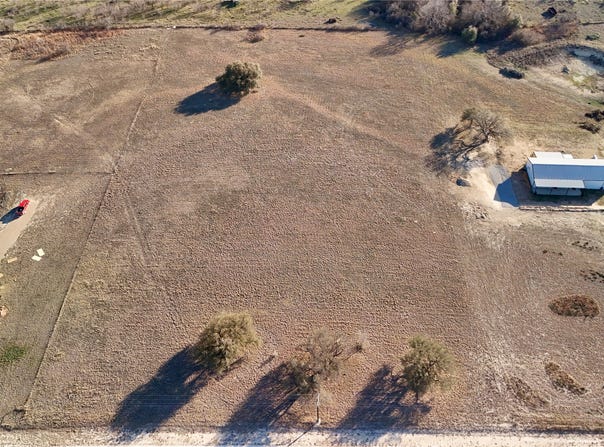 196 Ava Grace Lane, Dublin, TX 76446