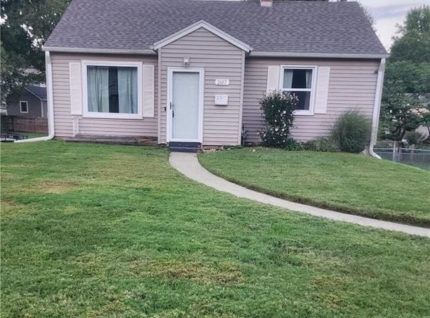 2607 Parallel Avenue, St Joseph, MO 64506