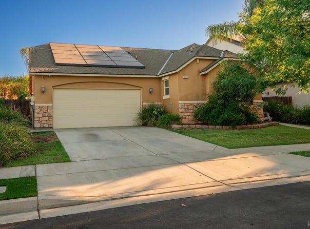 636 Firenze Street, Lemoore, CA 93245