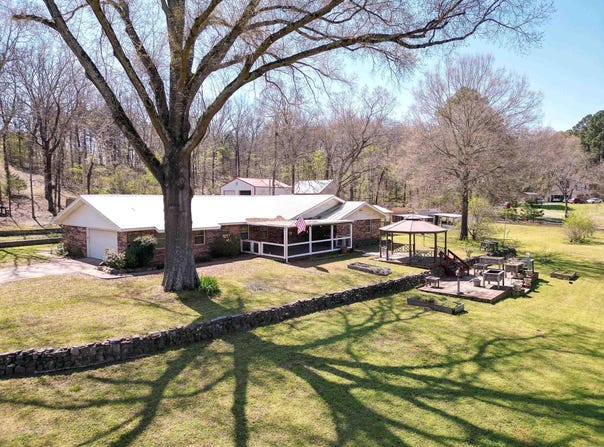 5 Treasure Hills Rd, Conway, AR 72032