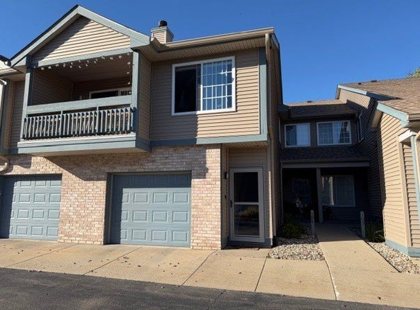 2404 Windward Boulevard, Champaign, IL 61821