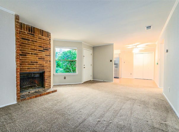 5608 Cougar Dr, Austin, TX 78745