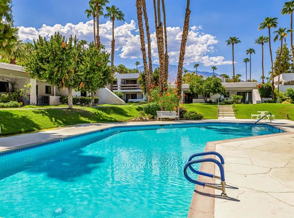 5301 E Waverly Drive, Palm Springs, CA 92264