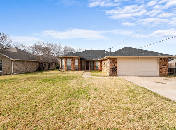 708 Azalea Drive, Forney, TX 75126