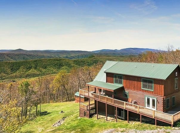 1422 Oneida Peak, Bluefield, VA 24605