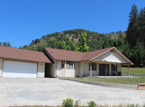 265 Pierpoint Drive, Springville, CA 93265