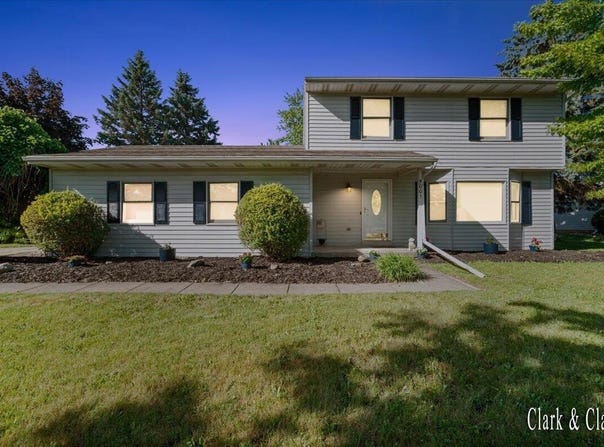 5001 Westhaven Boulevard, Lansing, MI 48917