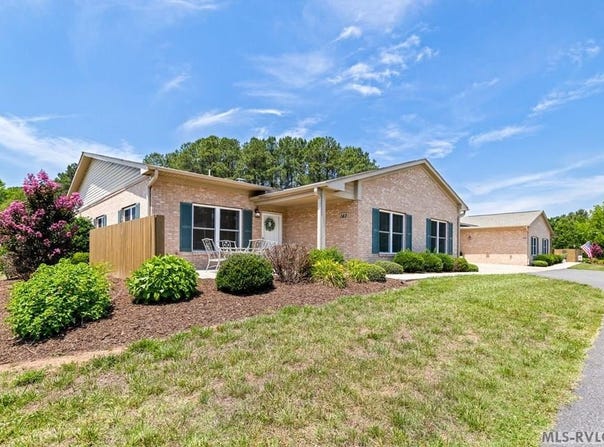 140 Reed Circle, South Hill, VA 23970