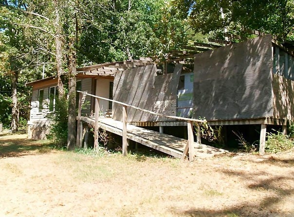 1414 Jackson Springs Road, Cave City, AR 72521-9125