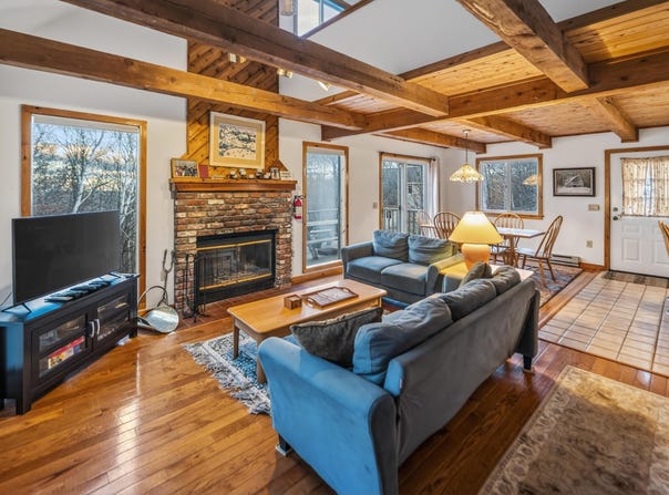 12 Lilla Lane, Wilmington, VT 05363
