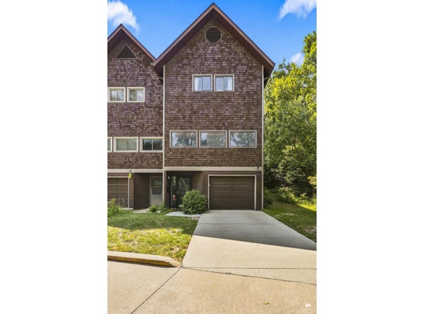 709 Timberwick Place, Manhattan, KS 66503