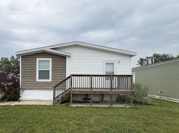 146 Flamingo Drive, Beecher, IL 60401