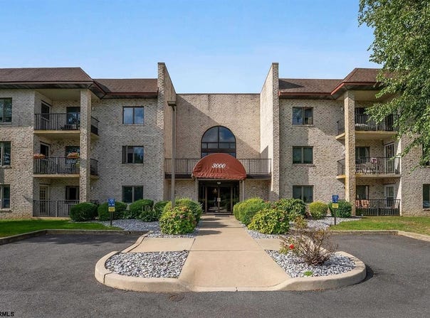 3210 Dolphin Ave, Northfield, NJ 08225