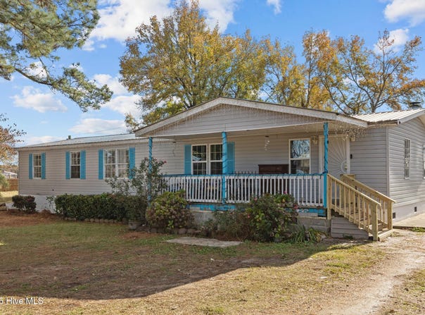 1095 James Road, Robersonville, NC 27871