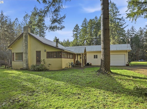 88866 EVERS Rd, Elmira, OR 97437