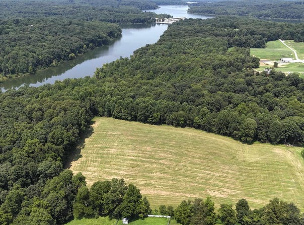 S 1025 E Road, Celestine, IN 47521