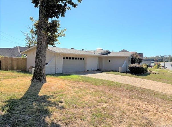 1521 Breckenridge Drive, Little Rock, AR 72227