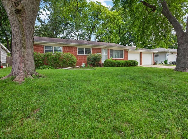 302 Belview Avenue, Normal, IL 61761