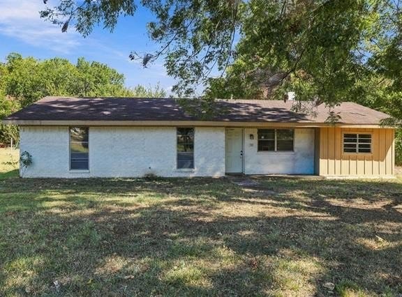 110 N Brackett, Bokchito, OK 74726