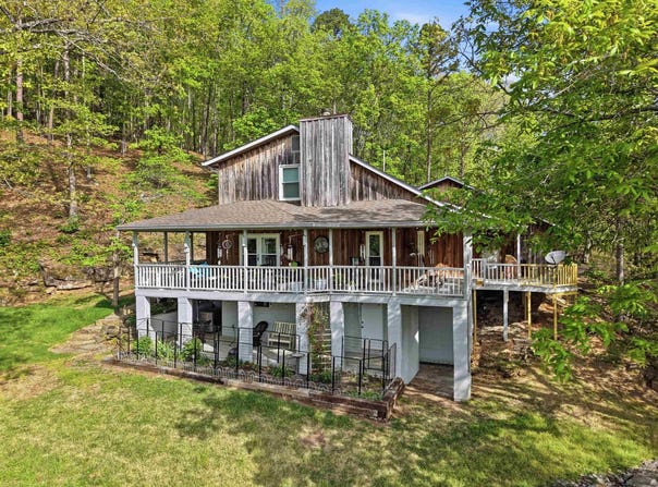 75 Linn Rd., Shirley, AR 72153