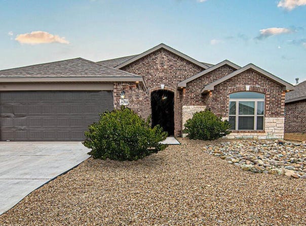 6709 Spur Dr, Midland, TX 79705
