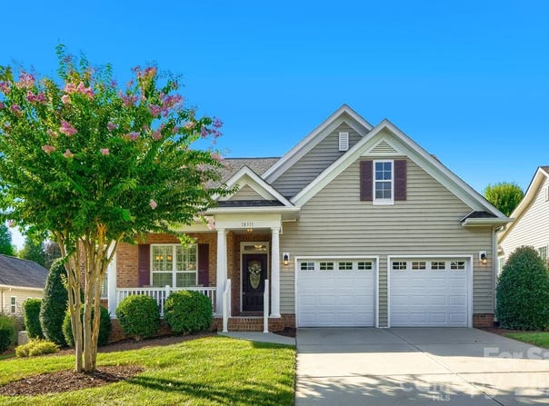 18311 Glenealy Drive, Cornelius, NC 28031