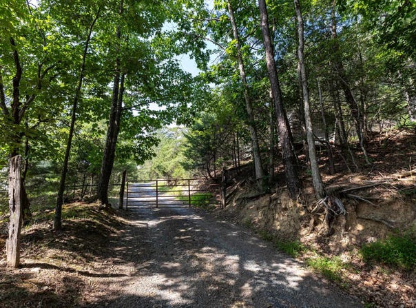 ALUM SPRINGS RD, BASYE, VA 22810