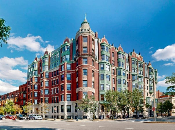 4 Charlesgate E 406, Boston, MA 02215