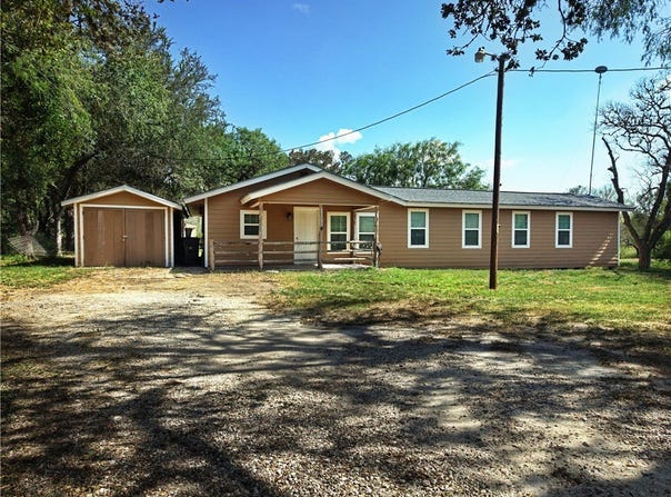 6244 N Sandy Hollow Drive, Robstown, TX 78380